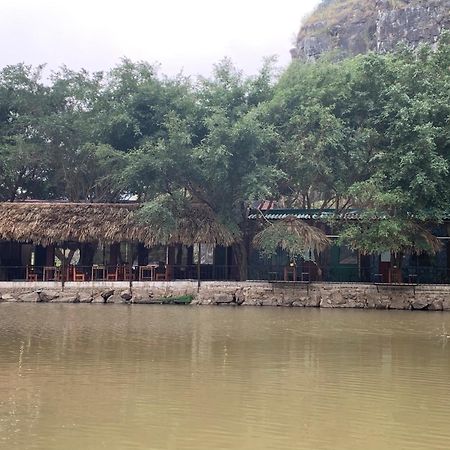 Lake Retreat نينه بينه المظهر الخارجي الصورة